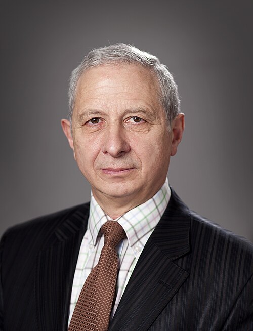 Портрет на Огнян Герджиков